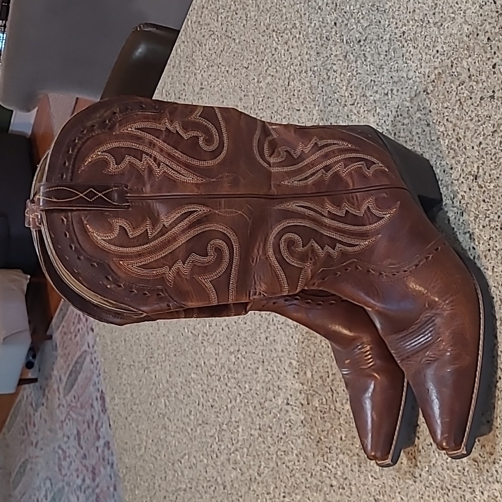 Ariat Cowboy Boots